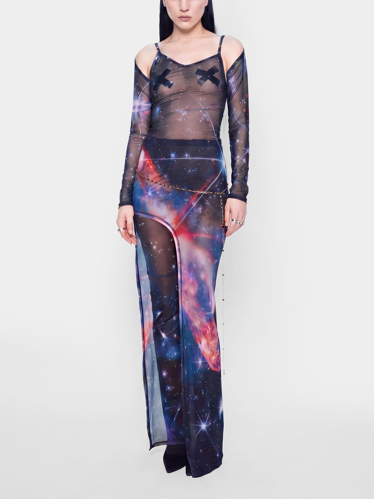 Cosmic Tull Dress by Irina Voinea, asymmetric tulle dress with detachable sleeves, studio image 2