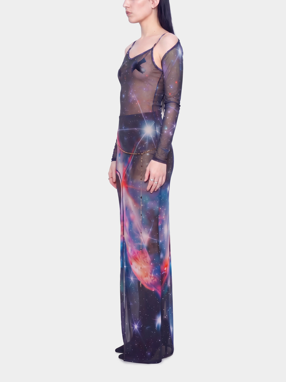 Cosmic Tull Dress by Irina Voinea, asymmetric tulle dress with detachable sleeves, studio image 4